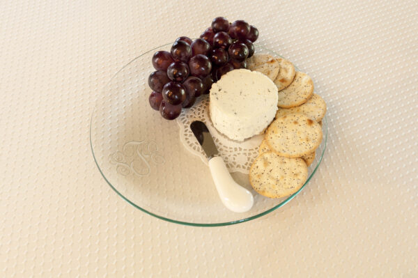 circle hostess tray 8,10,12RD
